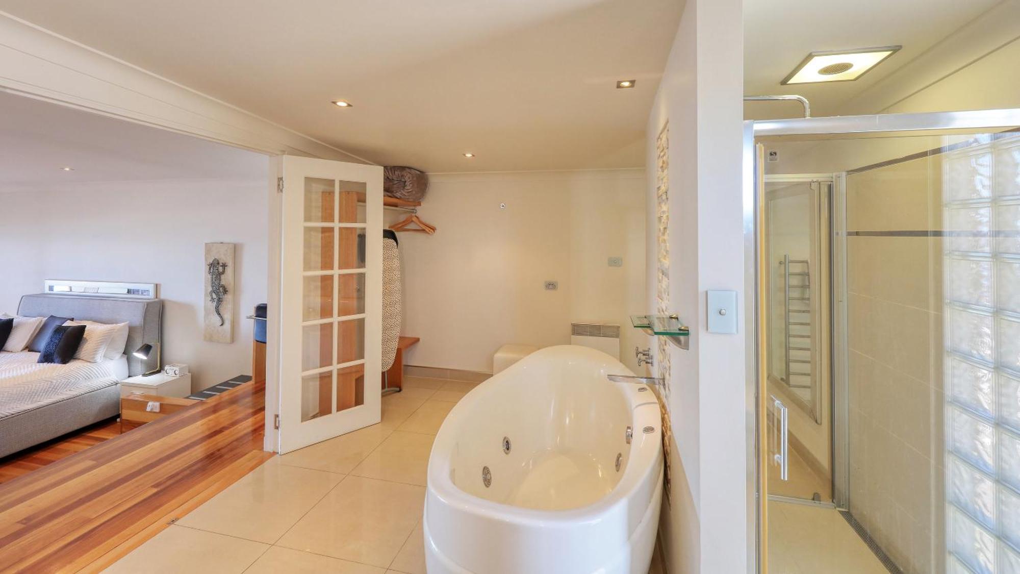 The Madsen Boutique Hotel Penguin Esterno foto